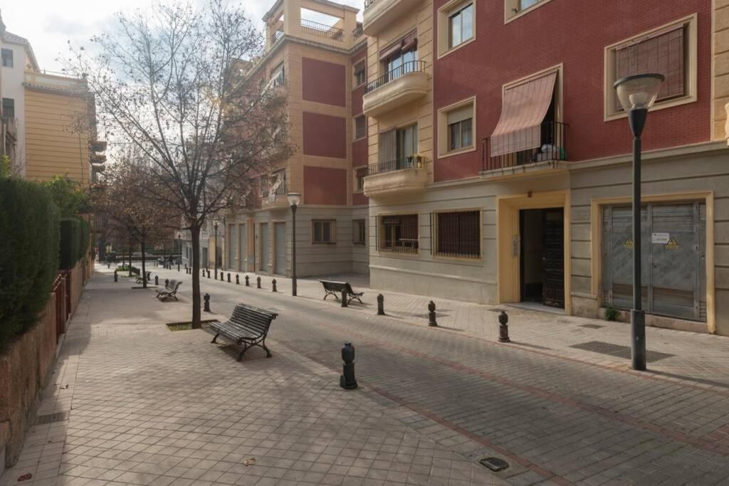 Precioso Piso En Paseo De La Bomba Free Parking Apartment Granada Exterior photo